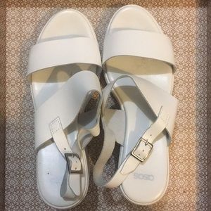 ASOS Soft Leather Platform Sandal White Size: 38